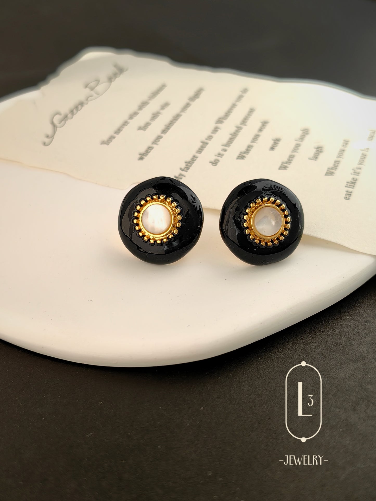 Nature | Vintage Noir Enamel Earrings