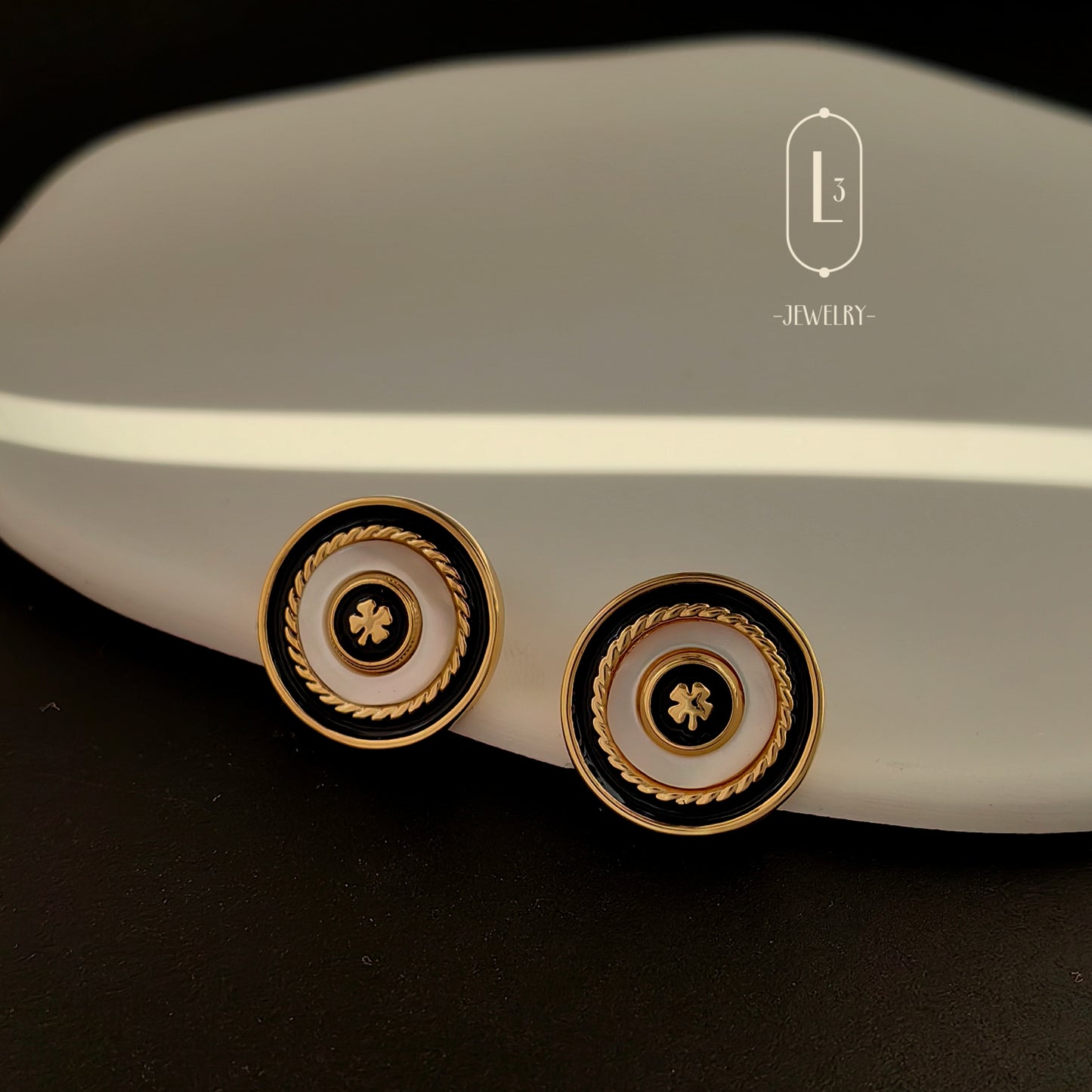 Nature | Vintage Luxe Enamel Earrings